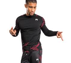 Camiseta VENUM UFC Fight Week 2.0 Hombre Negro/Rojo