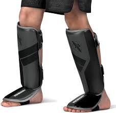 Hayabusa S4: Espinilleras para Niños en Muay Thai y MMA